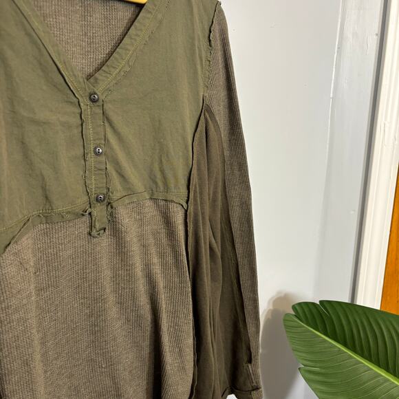 Boho Thermal Waffle Henley Long Sleeve Top Olive Green Layering XS | Soft Autumn - Picture 4 of 6